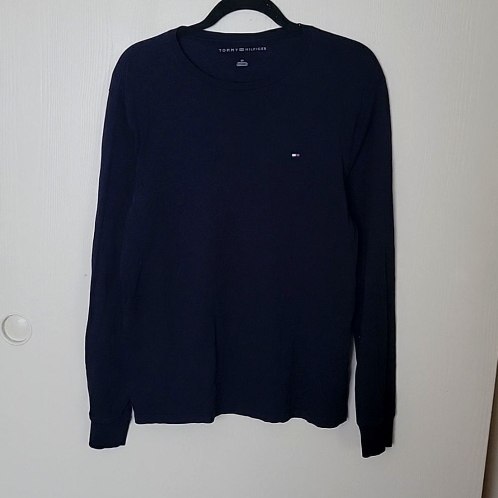 TH crew neck long sleeve tee